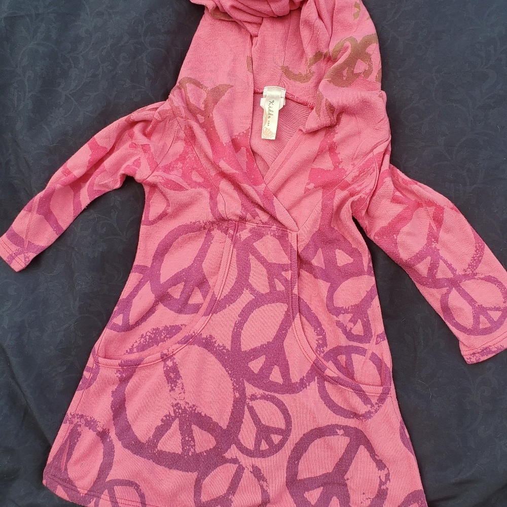 Kiddo girls pink peace long sleeve shirt sz 6🌴